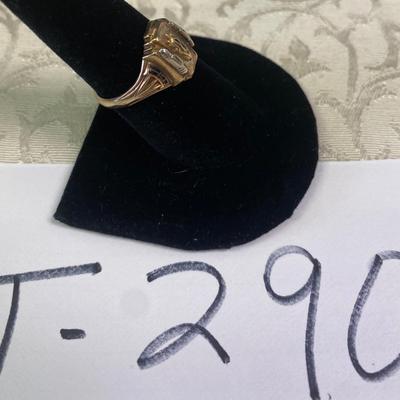 10 KT 1957 Class Ring