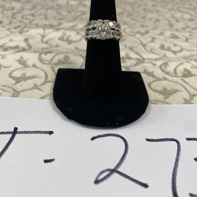 Ladyâ€™s Ring