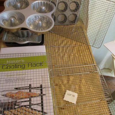 Bakeware- Cooling Racks