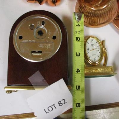 Copper Clock/Decor. Vases. Clocks