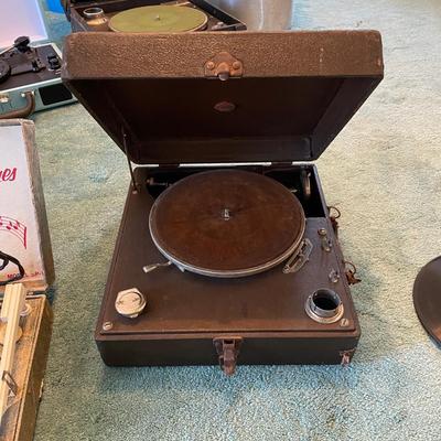 Vintage hand cranked Phonographs: Birch, Brunswick & Watchtower (GR-NM)
