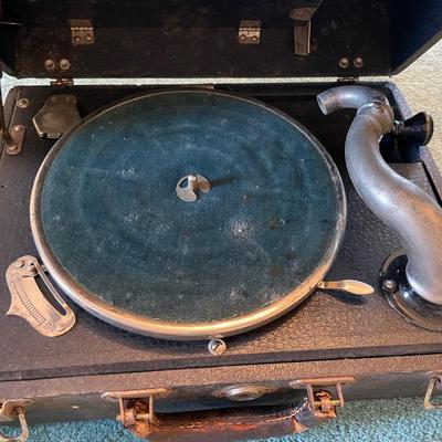 Vintage hand cranked Phonographs: Birch, Brunswick & Watchtower (GR-NM)