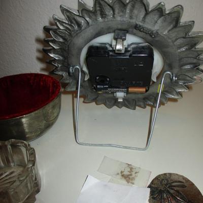 Assorted Decor- Butterfly, Clock