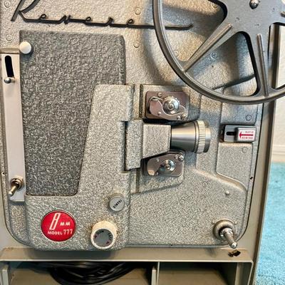4 Vintage movie projectors : Keystone 100G, Keystone K-110 & Revere P777 (GR-NM)
