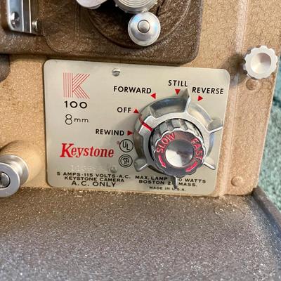 4 Vintage movie projectors : Keystone 100G, Keystone K-110 & Revere P777 (GR-NM)
