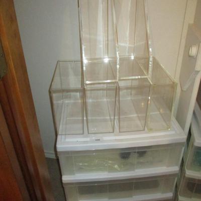 Plastic Storage Drawers on Wheels