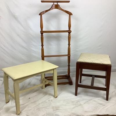 Lot.6166. Vintage Valet Stand, bench and stool