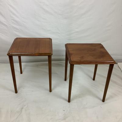 Lot. 6174. Pair of Mid Century Side Tables