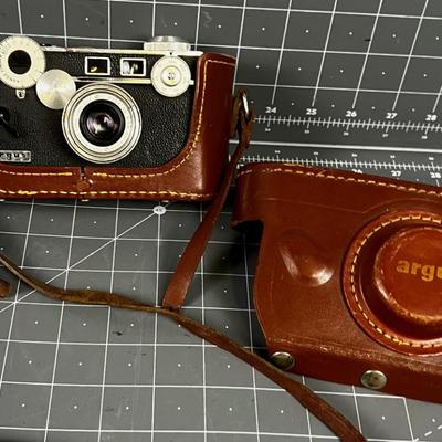 Vintage Artists Camera 