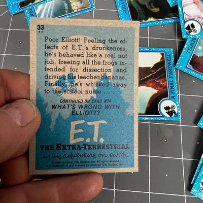 ET Trading Card Set (38) Which appears to be full series 