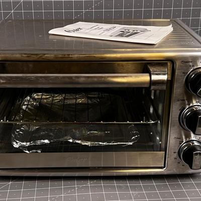 Good Cleaned up OSTER Toaster Oven Used