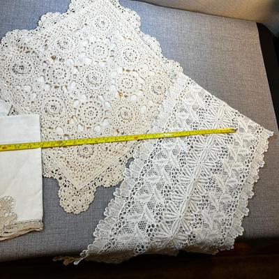 Special Linens: Crocheted Pillow, Napkins, Runner