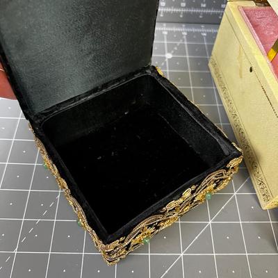 2 Vintage Jewelry Boxes 