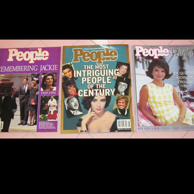 Lot CCC Lot 3 People Magazines Jacqueline Kennedy Onassis Jackie President JFK John 1994