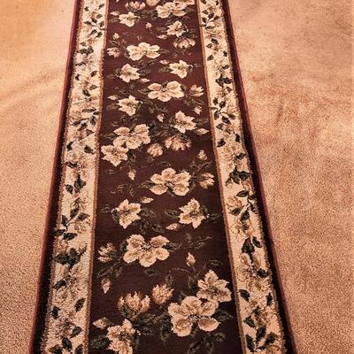 Lot #26  Rug/Runner - Magnolia motif