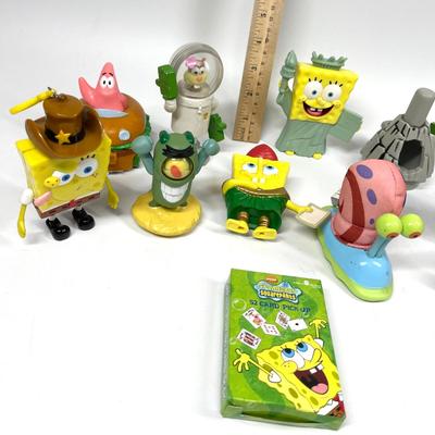 Sponge Bob lot figurine toys, some Happy Meal toys