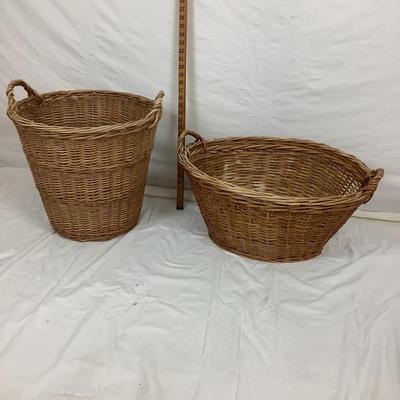 Lot. 6187. Assortment of Baskets