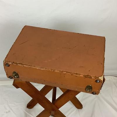 6191 Pair of Vintage Suitcases and Luggage Rack