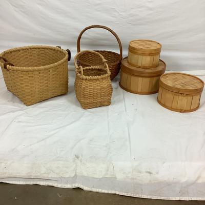 Lot. 6193. Assortment of Baskets