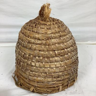 Lot. 6194.  Vintage Bohemian Beehive Bee Skep Straw Basket and more