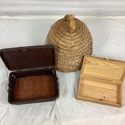 Lot. 6194.  Vintage Bohemian Beehive Bee Skep Straw Basket and more