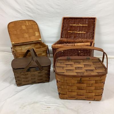 Lot. 6195. Assortment of Baskets