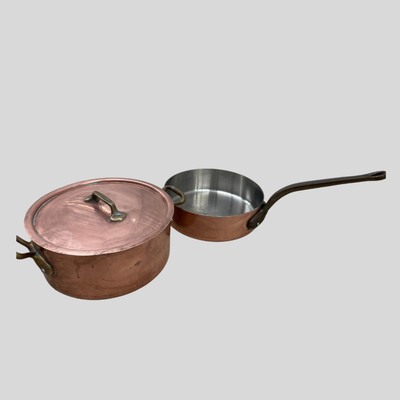 Set of Two Vintage French Professional Heavy Hammered Copper Pans with Cast Iron Handles and Shared Lid