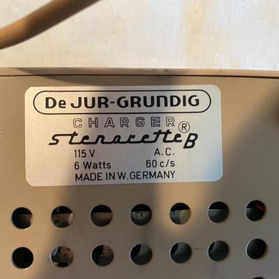Vintage Grundig DeJur Stenorette Recorder