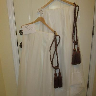 Sheer Curtains & Drape Tie Backs