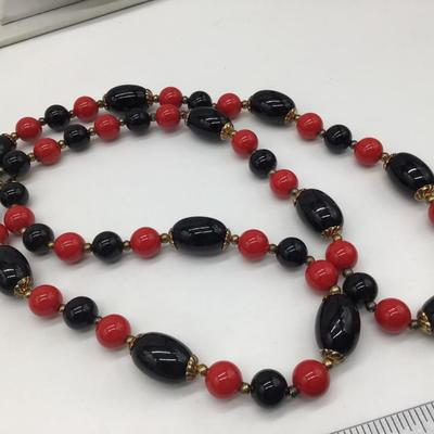 Black and Red Vintage Costume Necklace