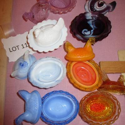 Miniature Glass Nesting Hens