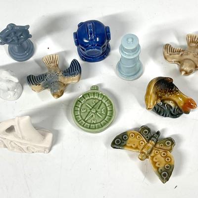 Lot of WADE & unmarked ceramic miniature figurines nautical fish, birds, lighthouse and more