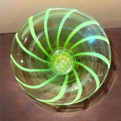 Lot SSS Art Glass Green Swirl Trumpet Vase 12