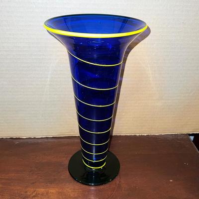 Lot UUU Cobalt Blue Vase with Applied Yellow Swirl 11