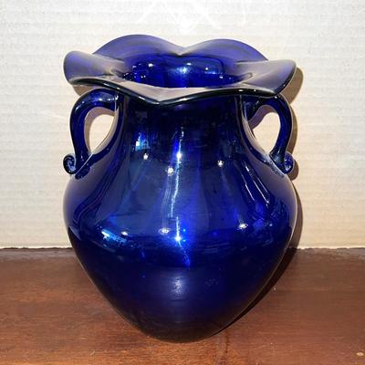 Lot CCA Small Cobalt Blue Vase with Handles & Ruffled Top