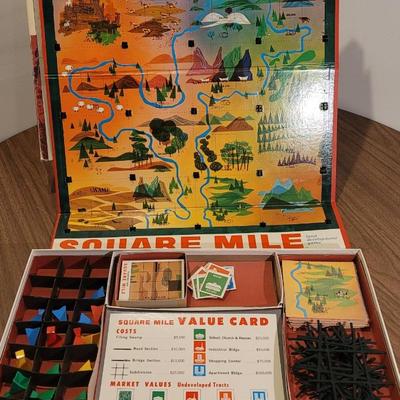 Lot 10: Vintage Square Mile Board Game