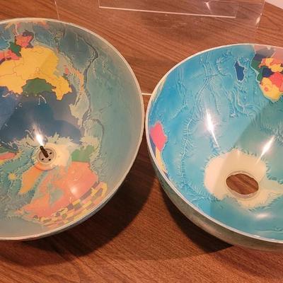 Lot 17: Vintage Globe and Globe Bowls