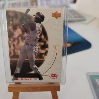 Ovation Upperdeck Ken Griffey Jr