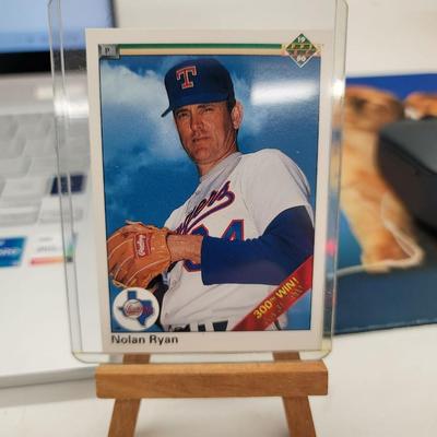 upperdeck 90 Nolan Ryan 300th win card