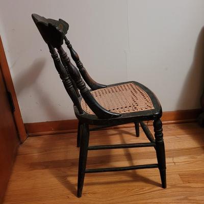 Vintage Painted Wooden Childrenâ€™s Chair (B3-CE)