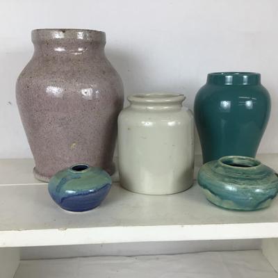 Lot. 6217. Assorted Vases