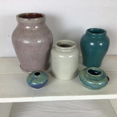 Lot. 6217. Assorted Vases