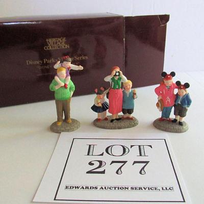 Dept 56 Disney Parks Family Figuines In Box