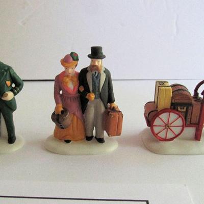 Dept 56 Holiday Travelers Figurines in Box