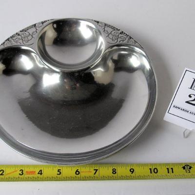 Heavy Metal Wilton Chip and Dip Bowl