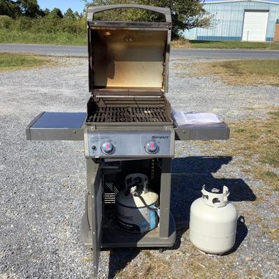 6285 Weber Spirit Propane Grill with Propane Tanks