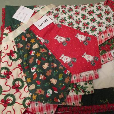 Table Topper Christmas Quilt