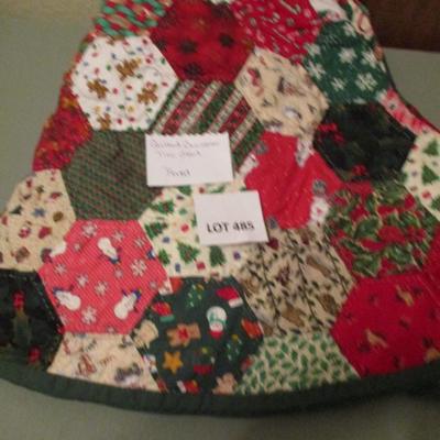 Quilted Christmas Tree Skirt