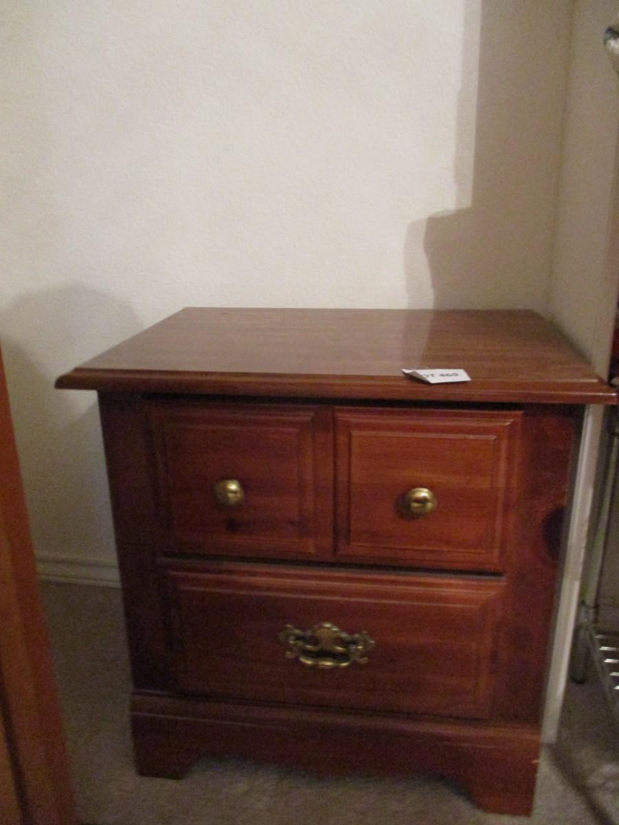 Broyhill Nightstand