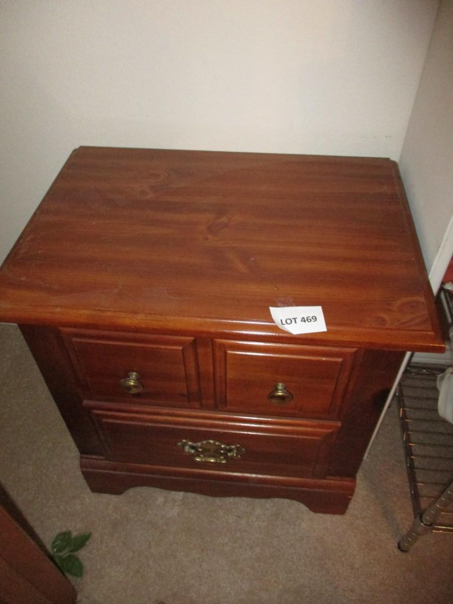 Broyhill Nightstand